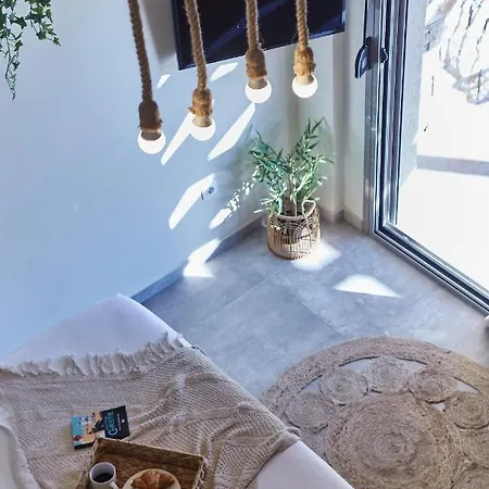 Flamingo View & 4* نيا بوتيدايا