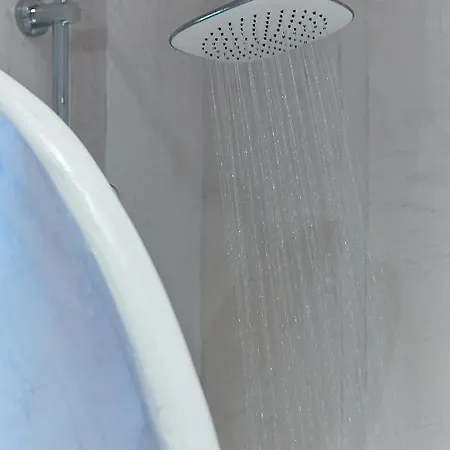 Flamingo View & شقة فندقية نيا بوتيدايا