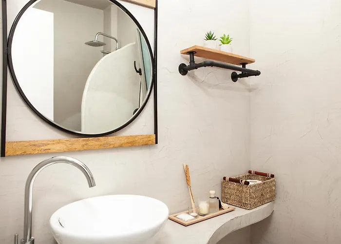 Aparthotel Flamingo View Suites&villas 4*