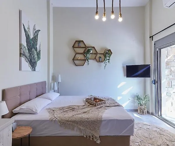 Flamingo View Suites&villas Aparthotel Nea Poteidaia