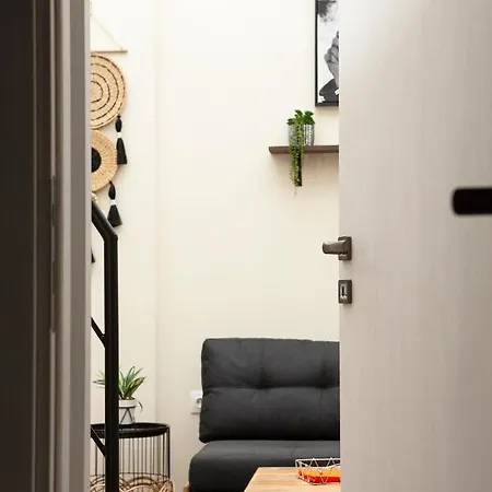 Flamingo View & Ξενοδοχείο με διαμερίσματα 4*