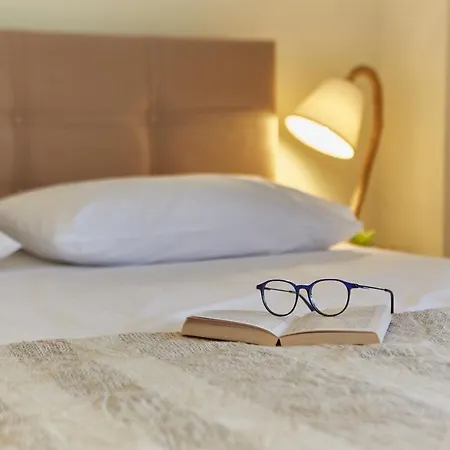 Flamingo View & Ξενοδοχείο με διαμερίσματα Νέα Ποτίδαια