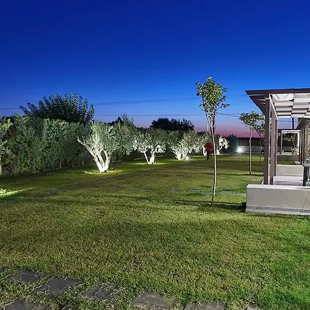 Ξενοδοχείο με διαμερίσματα Flamingo View & Νέα Ποτίδαια