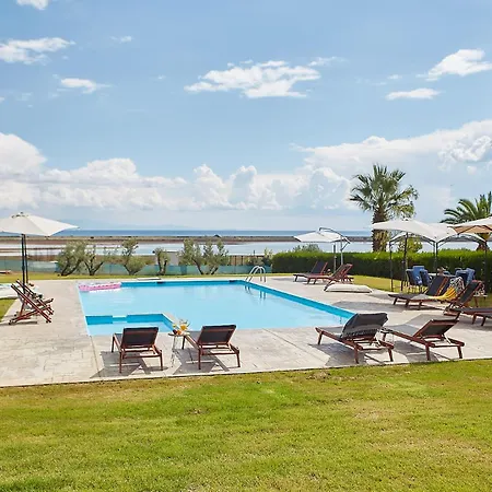 Flamingo View & 4* Νέα Ποτίδαια