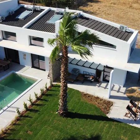 Flamingo View & 4* Νέα Ποτίδαια