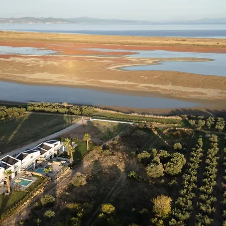 Flamingo View & Ξενοδοχείο με διαμερίσματα