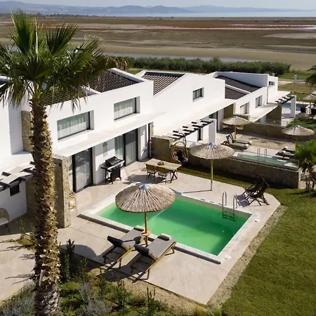 Flamingo View & Ξενοδοχείο με διαμερίσματα