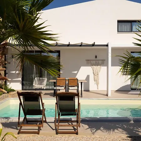 Flamingo View & Ξενοδοχείο με διαμερίσματα