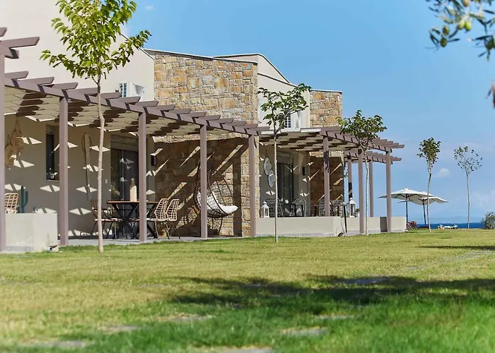 Apartahotel Flamingo View Suites&villas 4*