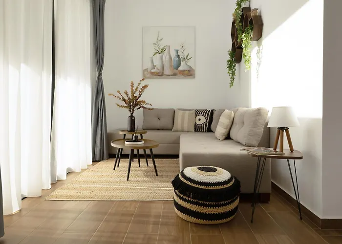 Flamingo View Suites&villas Apartahotel